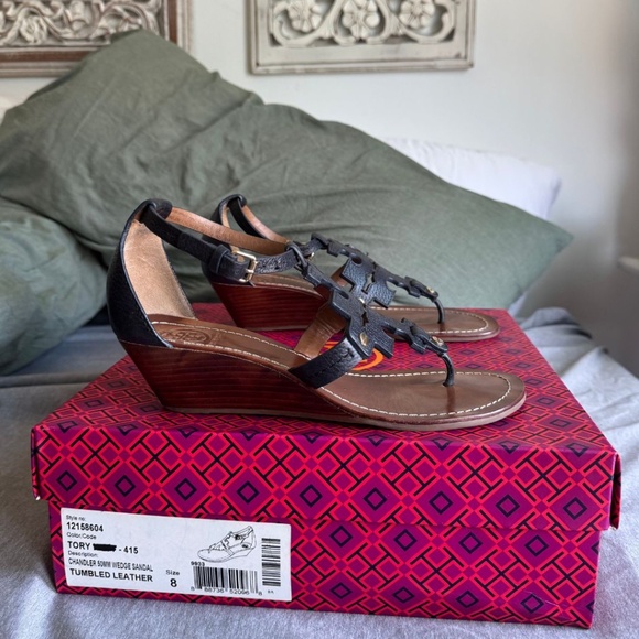 Tory Burch Chandler Wedge 50MM Wedge Sandal Black Size 8 in Box with Dust Bag - Picture 8 of 14